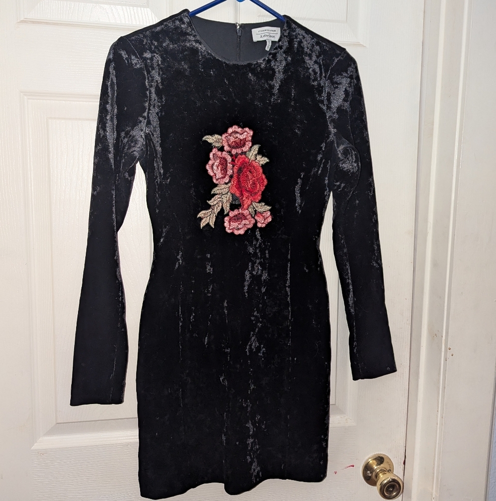 & Other Stories. Black Velvet Dress with Floral Embroidery
